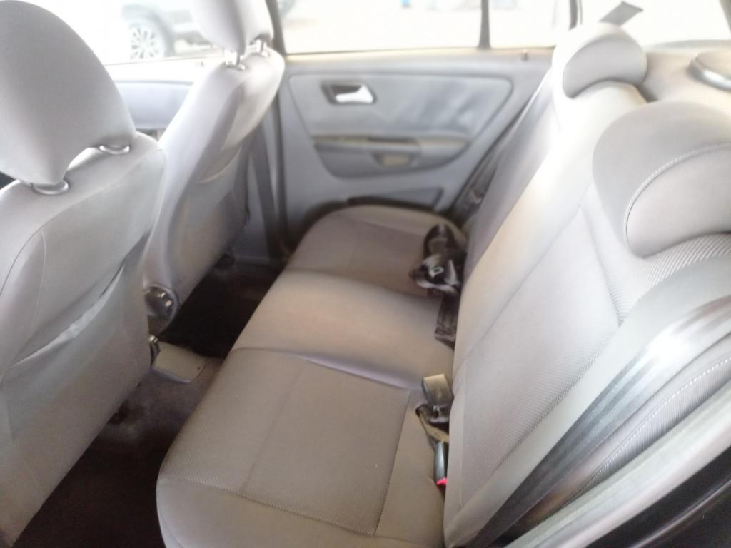 VOLKSWAGEN Fox - Foto