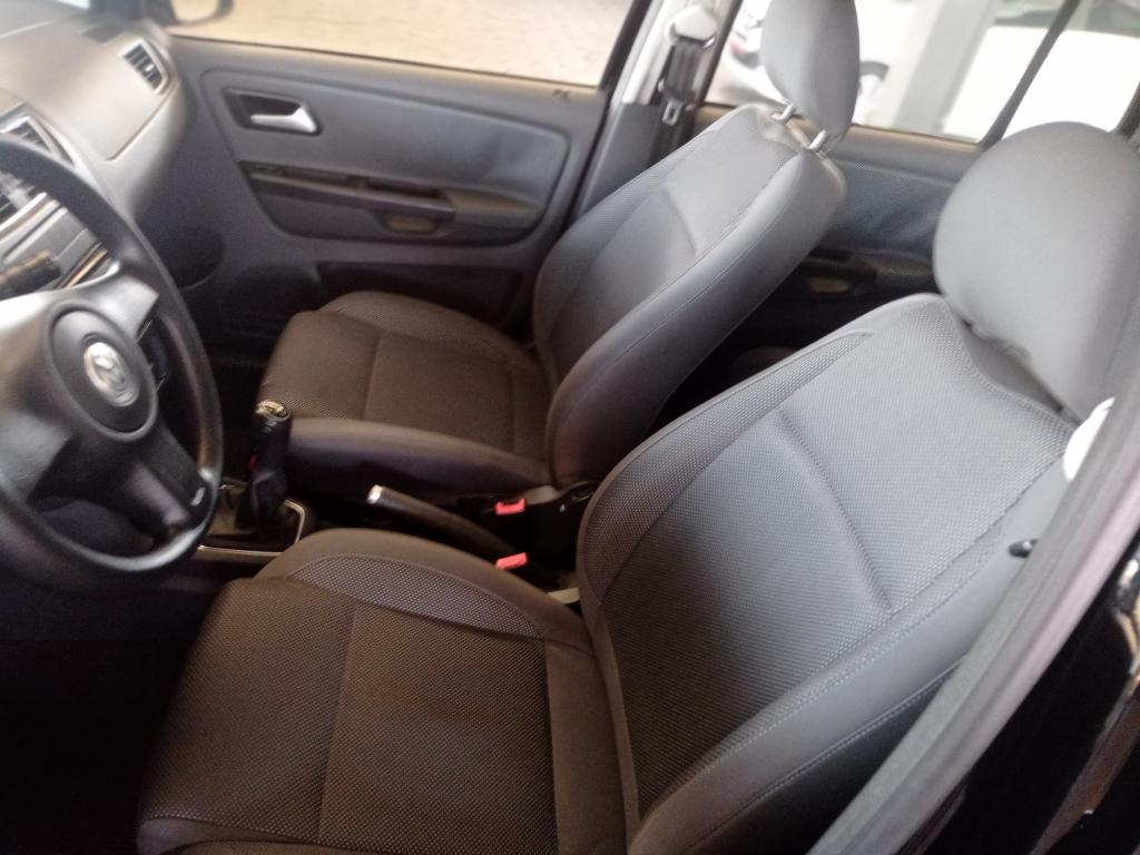 VOLKSWAGEN Fox - Foto