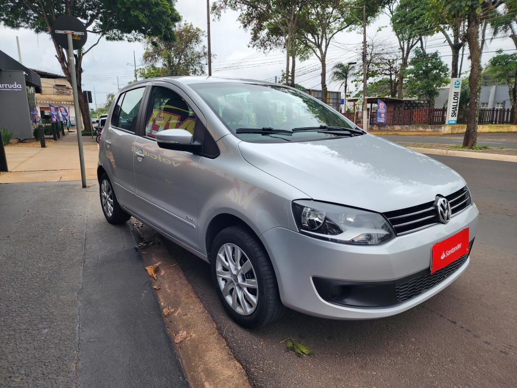 VOLKSWAGEN Fox - Foto