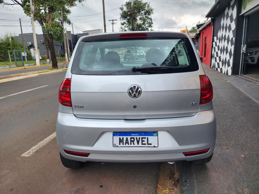 VOLKSWAGEN Fox - Foto