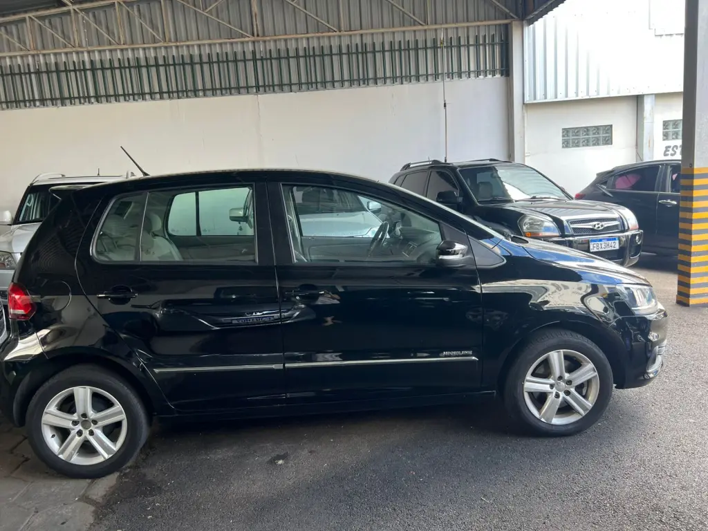 VOLKSWAGEN Fox - Foto