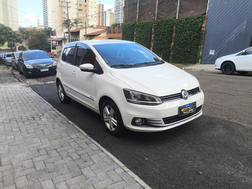 VOLKSWAGEN Fox - Foto