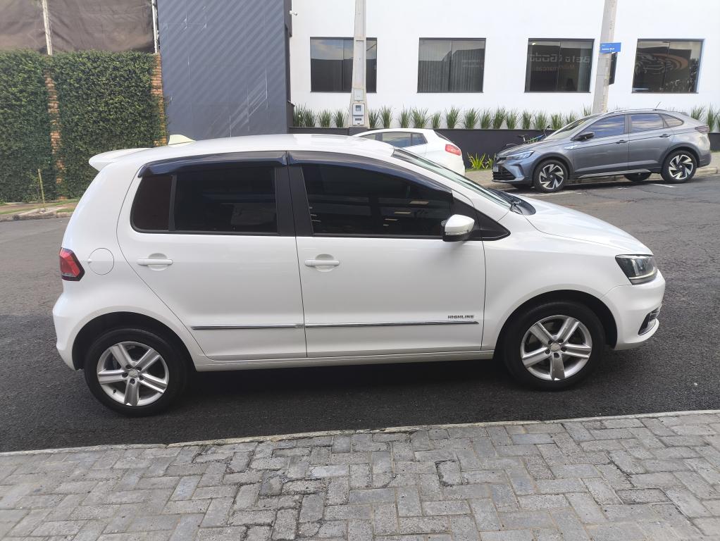 VOLKSWAGEN Fox - Foto