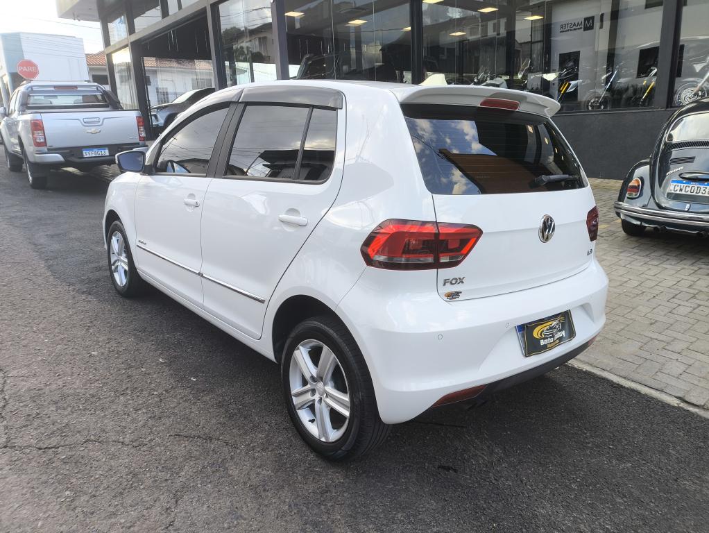 VOLKSWAGEN Fox - Foto