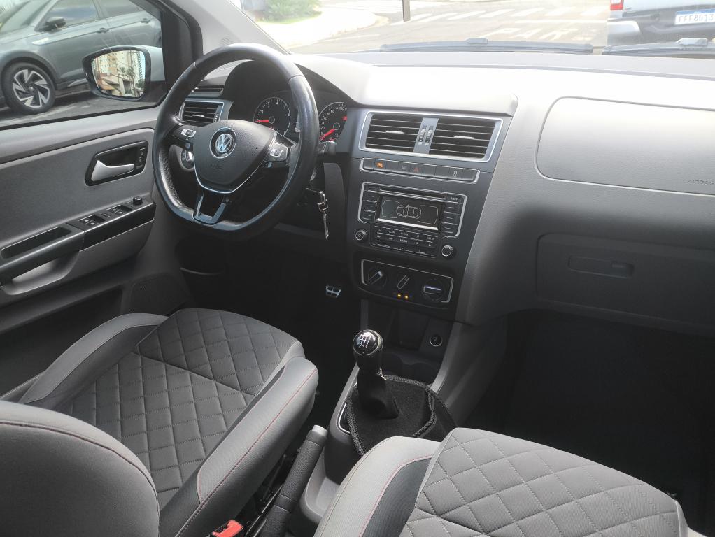 VOLKSWAGEN Fox - Foto