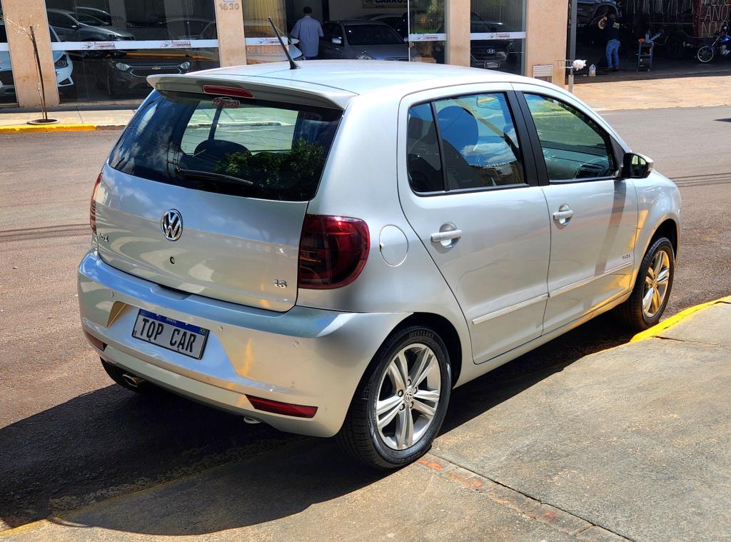 VOLKSWAGEN Fox - Foto