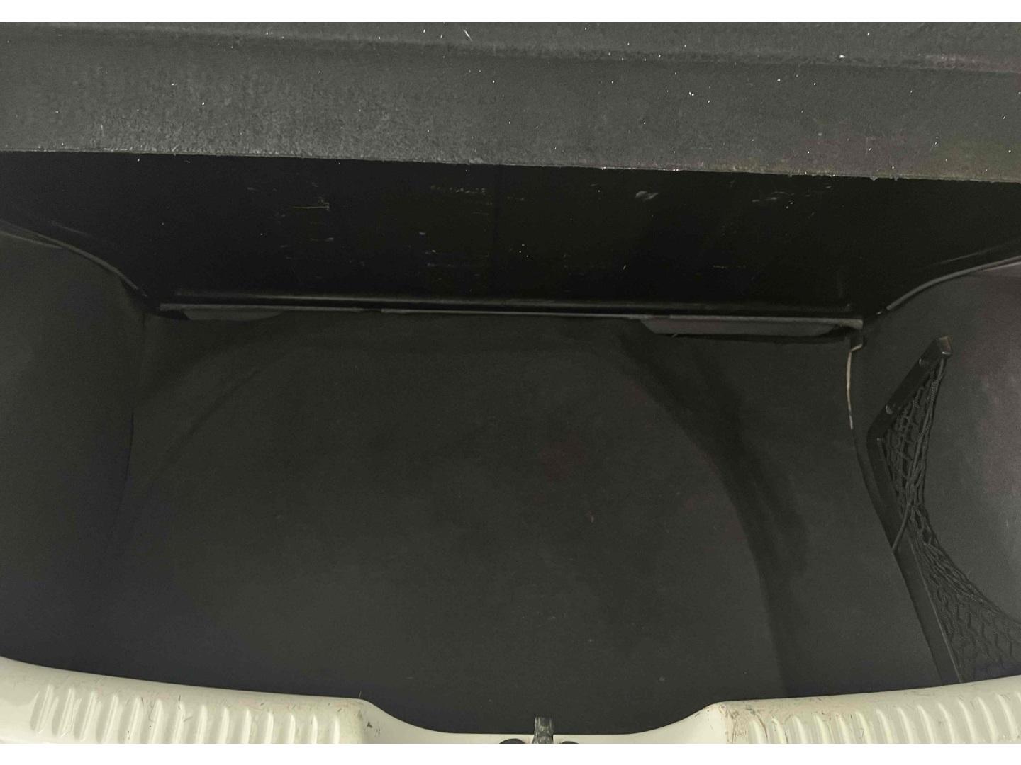 VOLKSWAGEN Fox - Foto