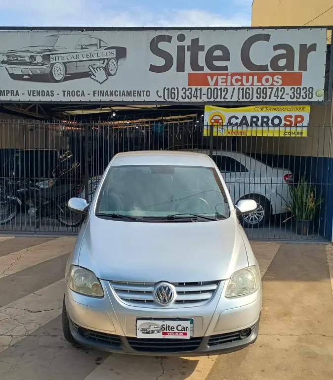 VOLKSWAGEN Fox - Foto