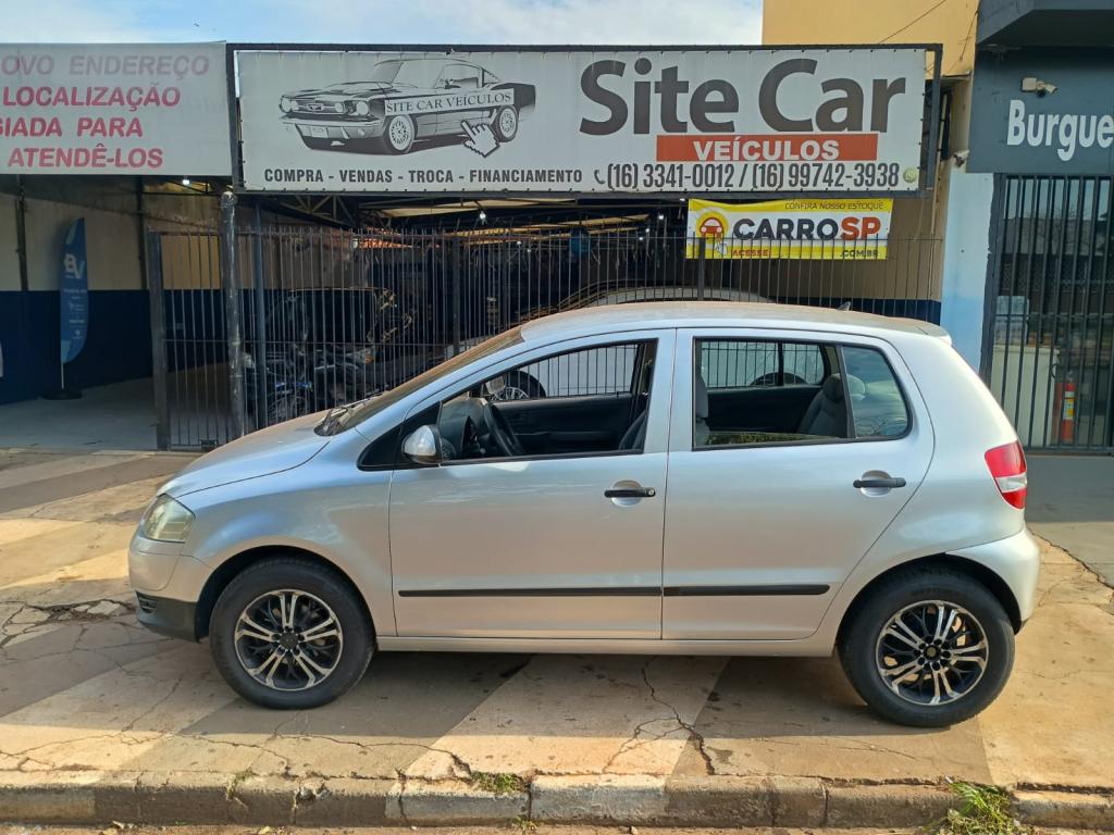 VOLKSWAGEN Fox - Foto