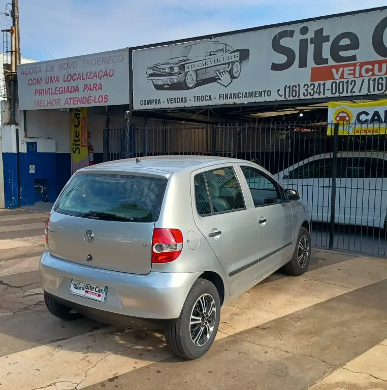 VOLKSWAGEN Fox - Foto