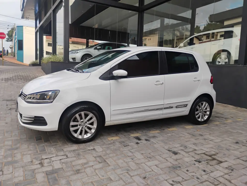 VOLKSWAGEN Fox - Foto