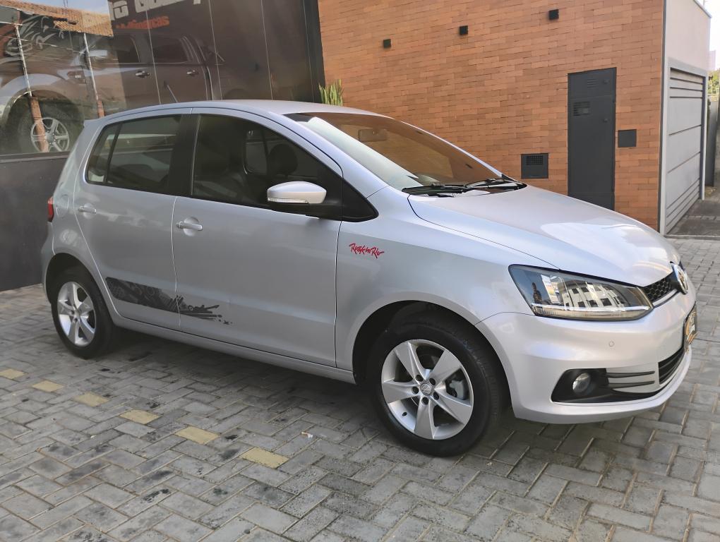 VOLKSWAGEN Fox - Foto