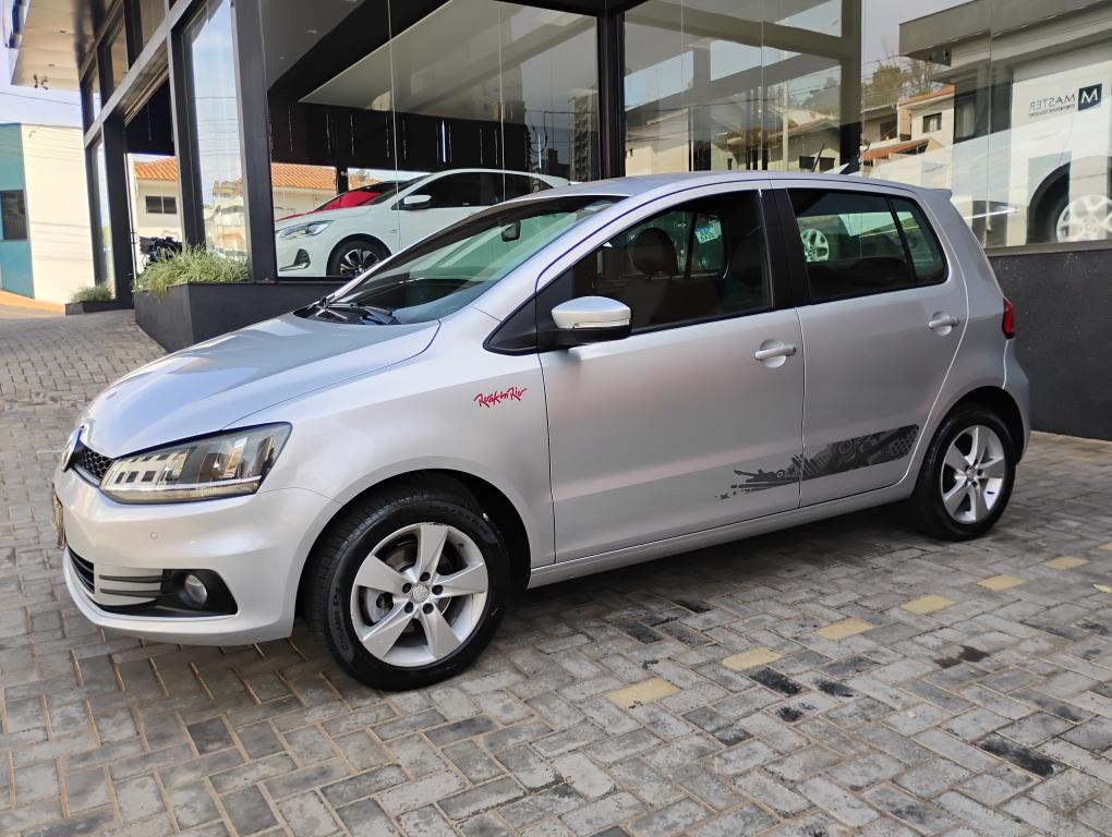 VOLKSWAGEN Fox - Foto