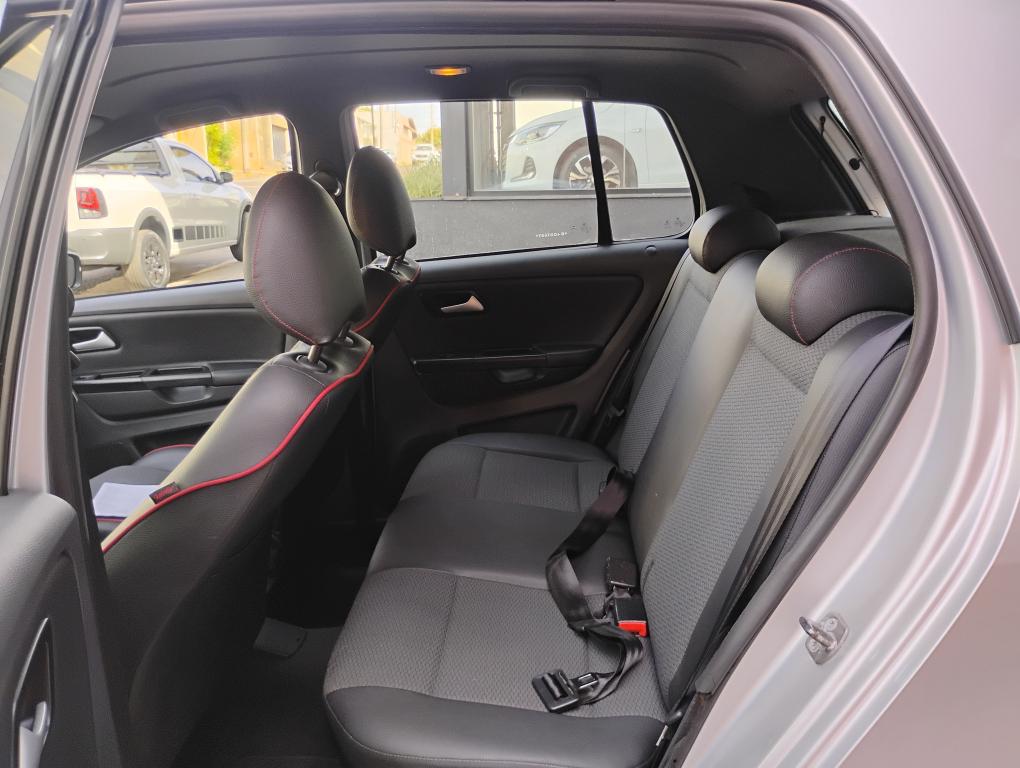 VOLKSWAGEN Fox - Foto