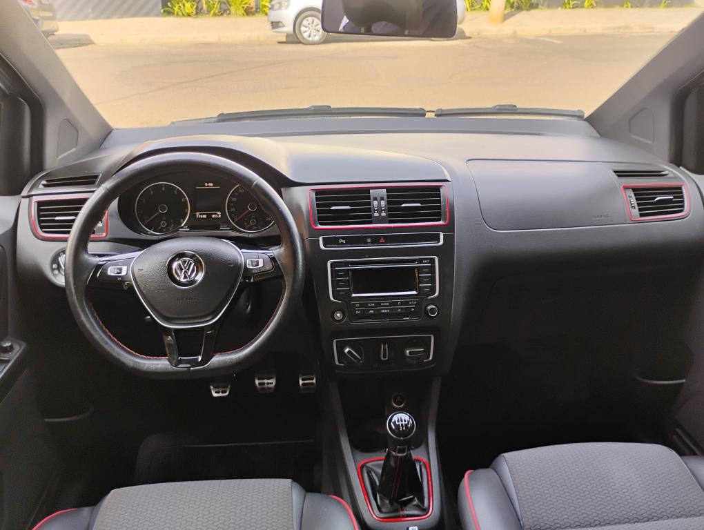 VOLKSWAGEN Fox - Foto