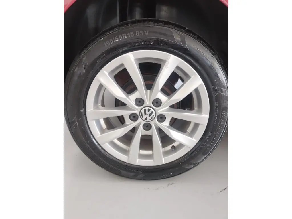 VOLKSWAGEN Fox - Foto