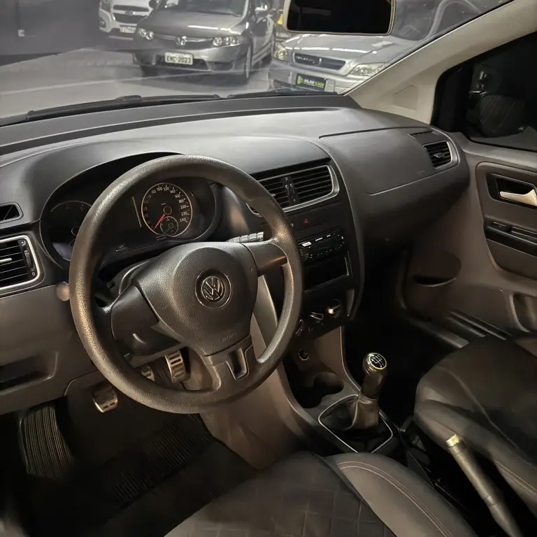 VOLKSWAGEN Fox - Foto