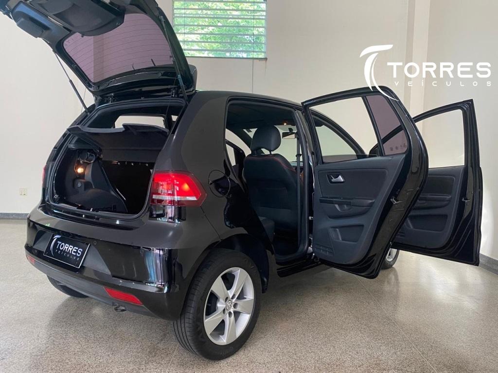 VOLKSWAGEN Fox - Foto