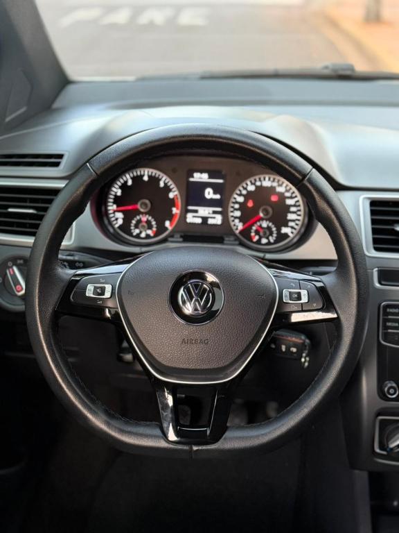 VOLKSWAGEN Fox - Foto