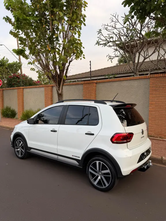 VOLKSWAGEN Fox - Foto