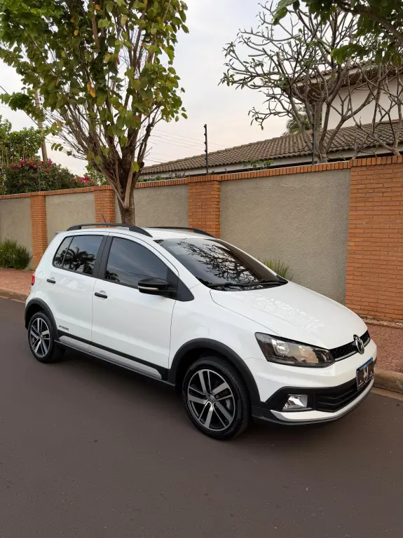 VOLKSWAGEN Fox - Foto