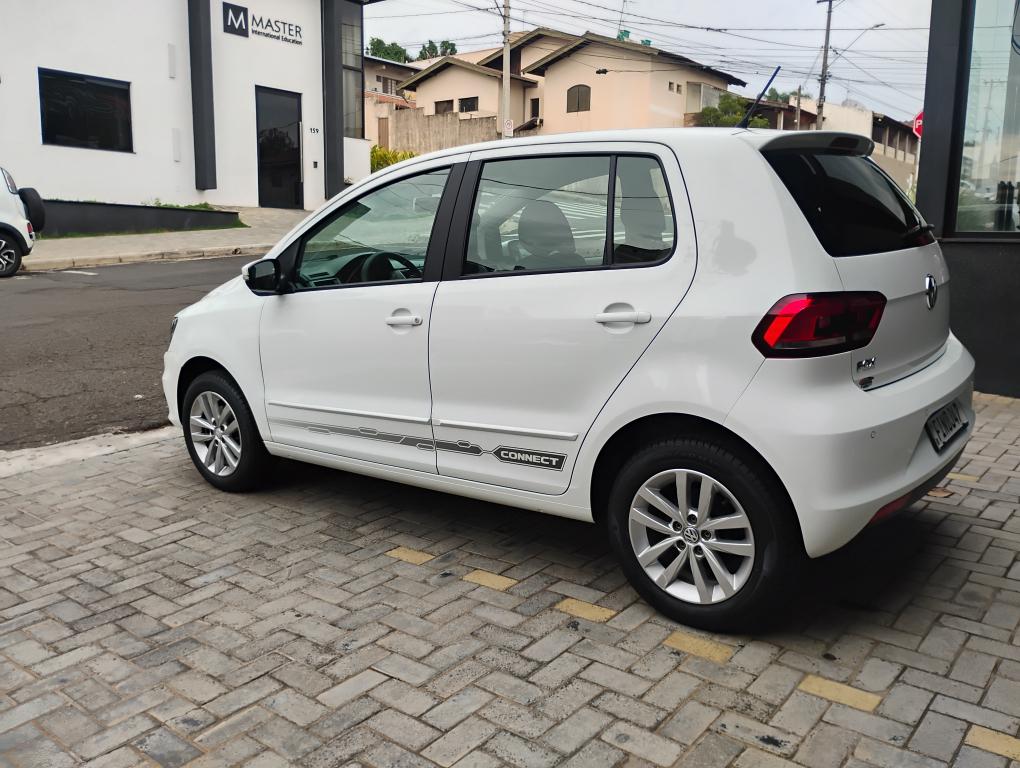 VOLKSWAGEN Fox - Foto