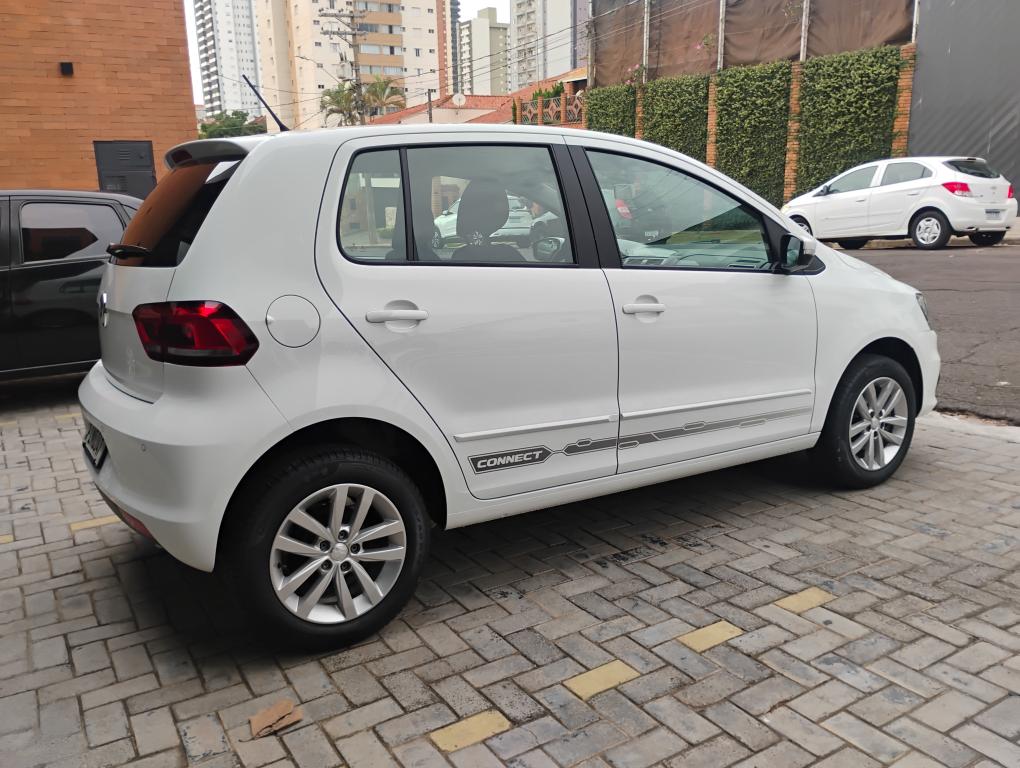 VOLKSWAGEN Fox - Foto
