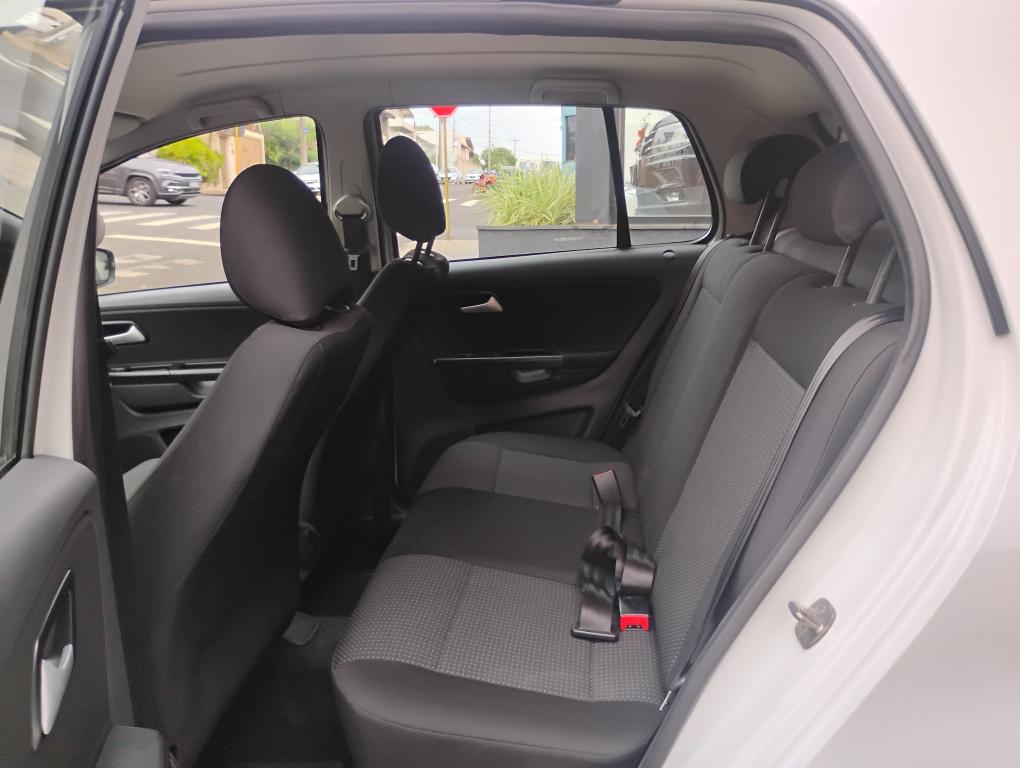 VOLKSWAGEN Fox - Foto