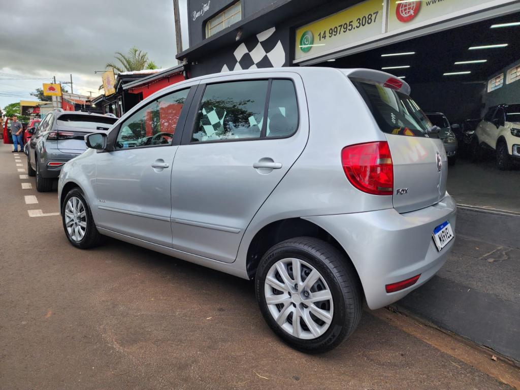 VOLKSWAGEN Fox - Foto
