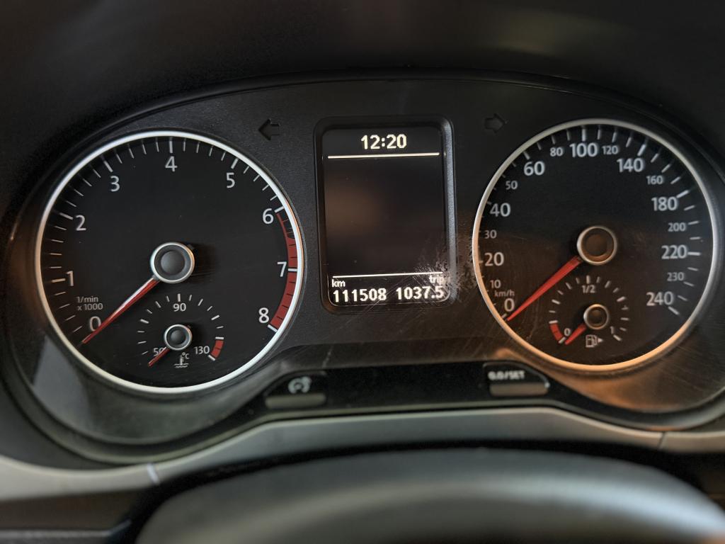 VOLKSWAGEN Fox - Foto