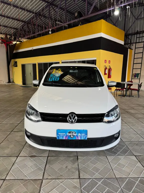 VOLKSWAGEN Fox - Foto