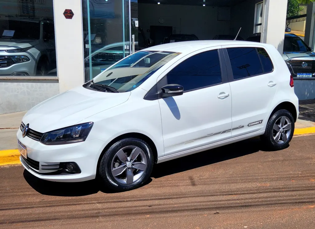 VOLKSWAGEN Fox - Foto