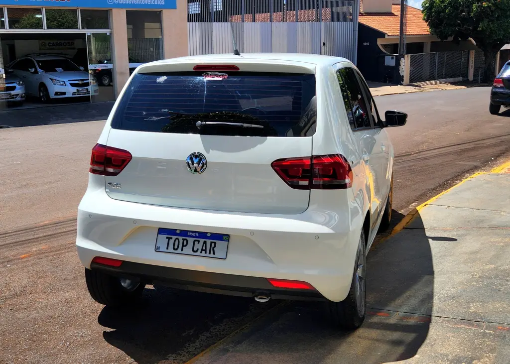 VOLKSWAGEN Fox - Foto