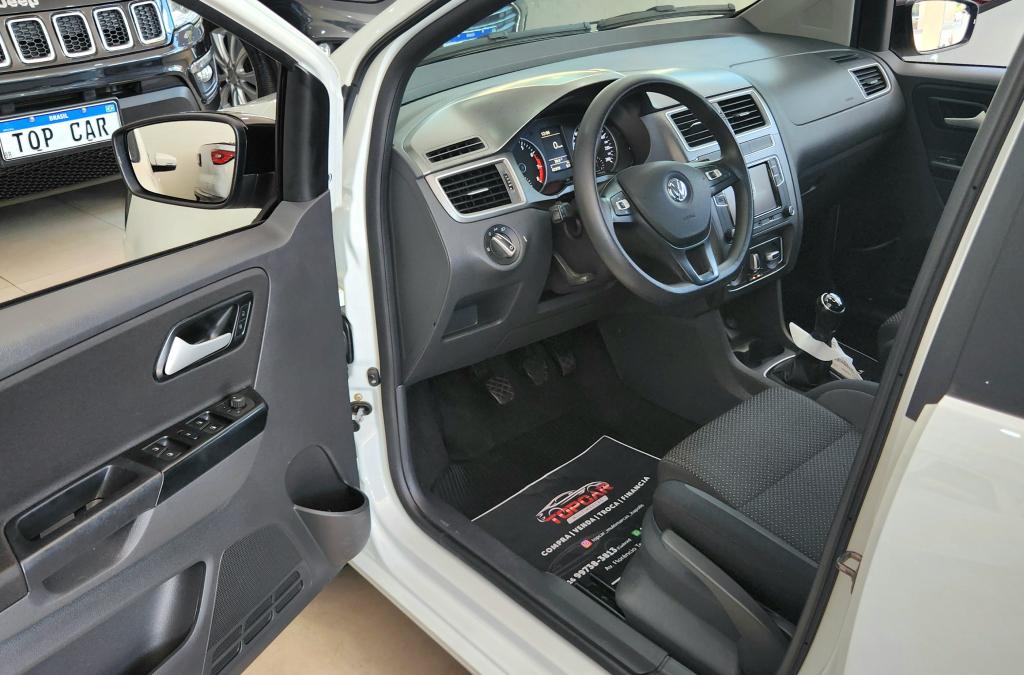 VOLKSWAGEN Fox - Foto