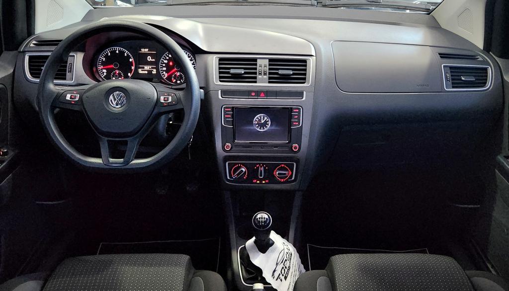 VOLKSWAGEN Fox - Foto