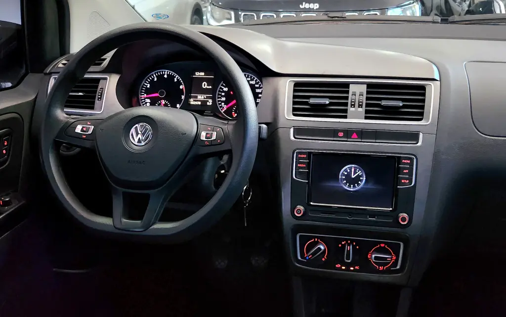 VOLKSWAGEN Fox - Foto