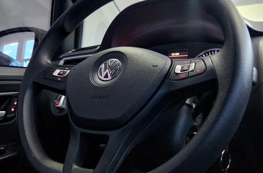 VOLKSWAGEN Fox - Foto