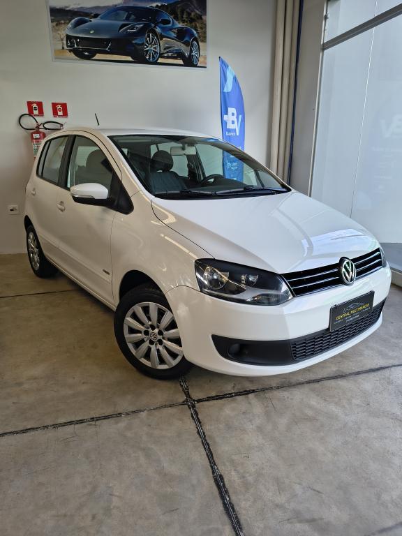 VOLKSWAGEN Fox - Foto