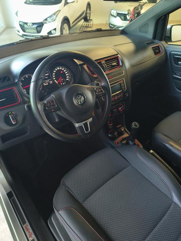 VOLKSWAGEN Fox - Foto