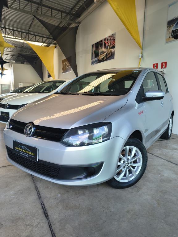 VOLKSWAGEN Fox - Foto