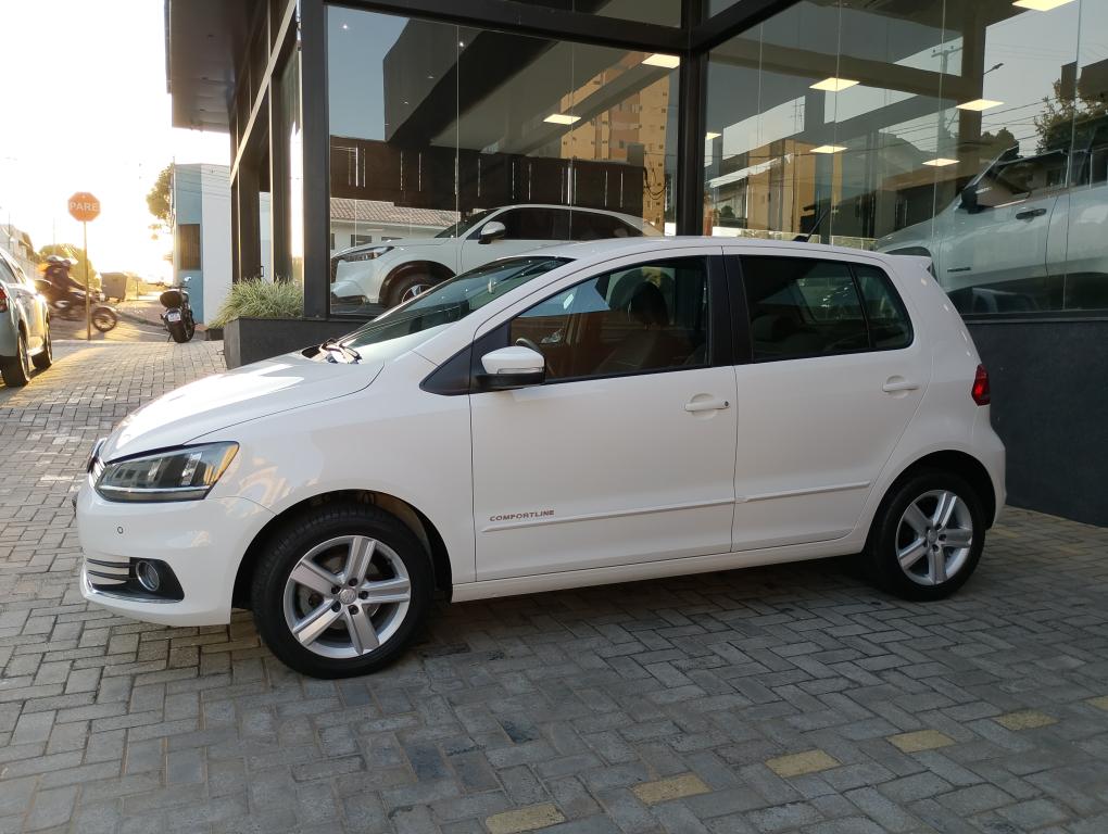 VOLKSWAGEN Fox - Foto