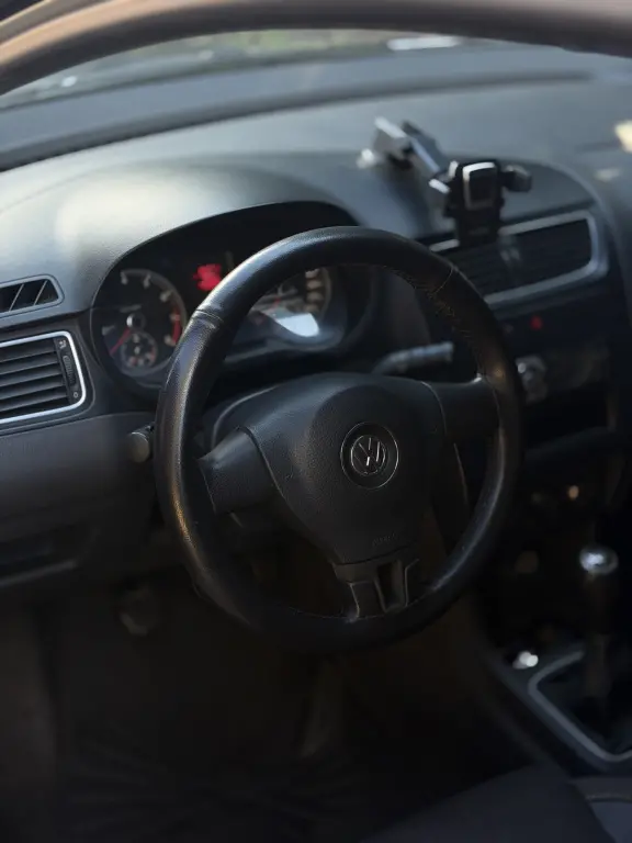 VOLKSWAGEN Fox - Foto