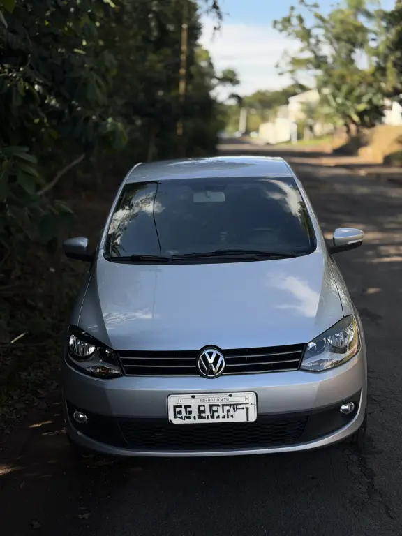 VOLKSWAGEN Fox - Foto