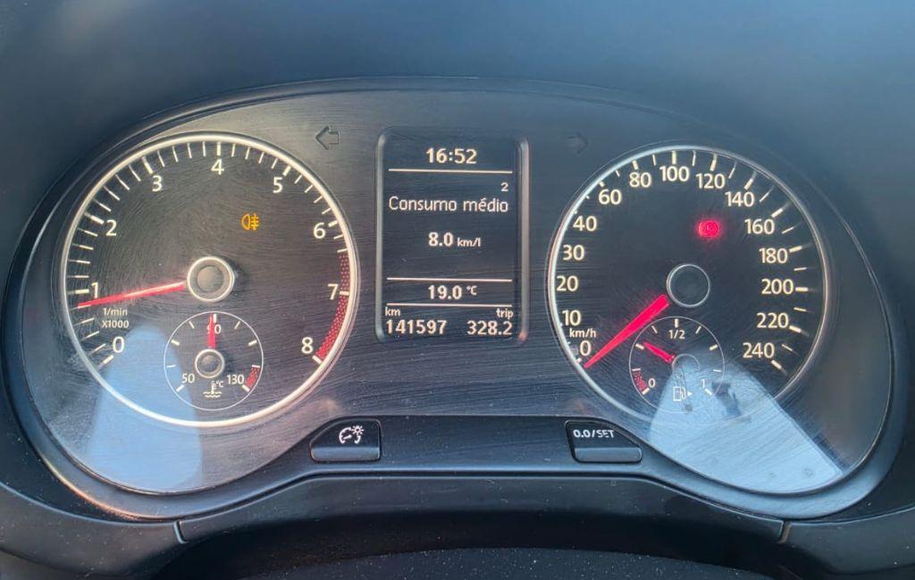 VOLKSWAGEN Fox - Foto