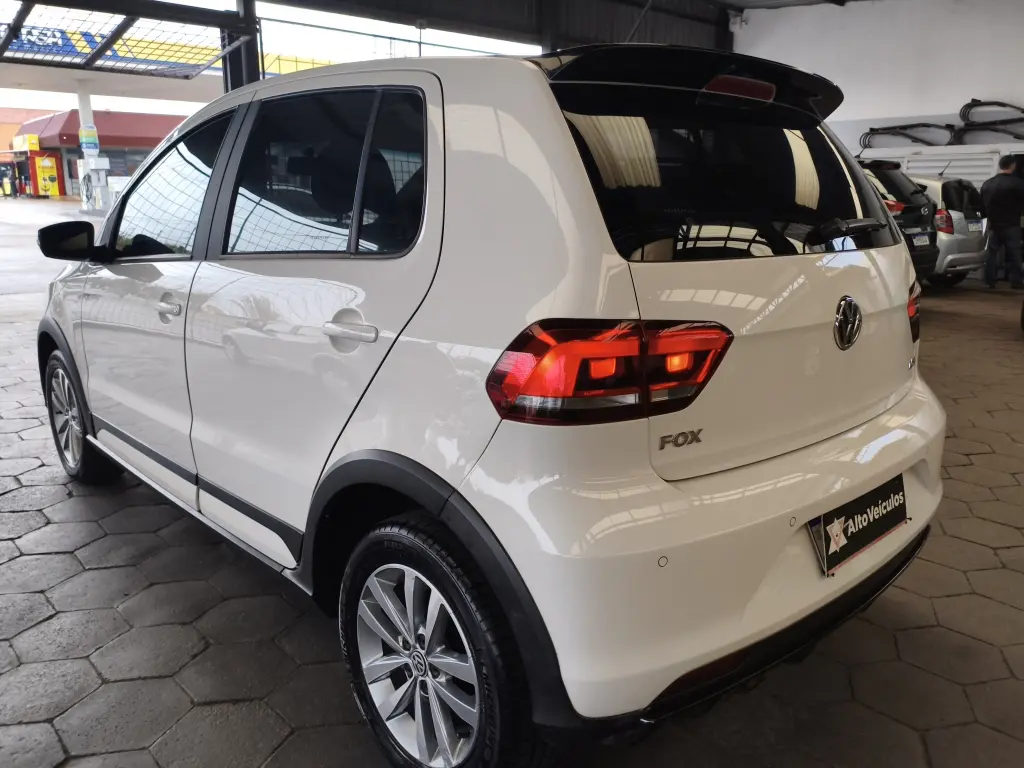 VOLKSWAGEN Fox - Foto