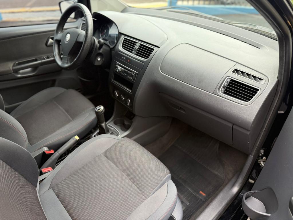 VOLKSWAGEN Fox - Foto