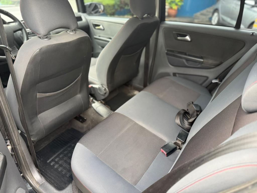 VOLKSWAGEN Fox - Foto