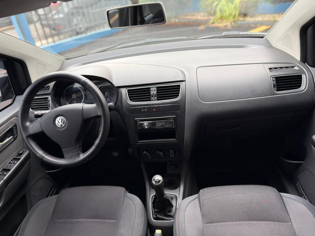 VOLKSWAGEN Fox - Foto