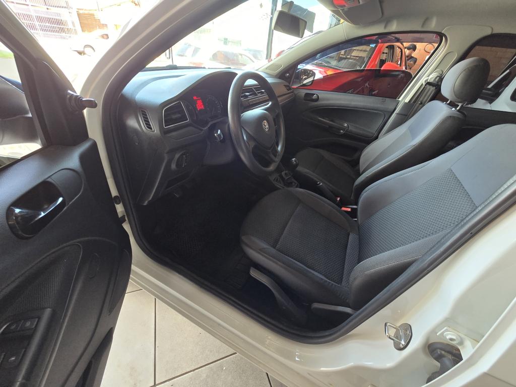 VOLKSWAGEN Gol - Foto