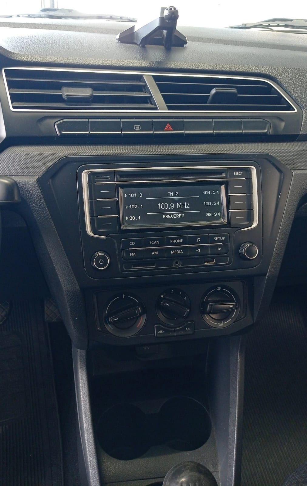 VOLKSWAGEN Gol - Foto